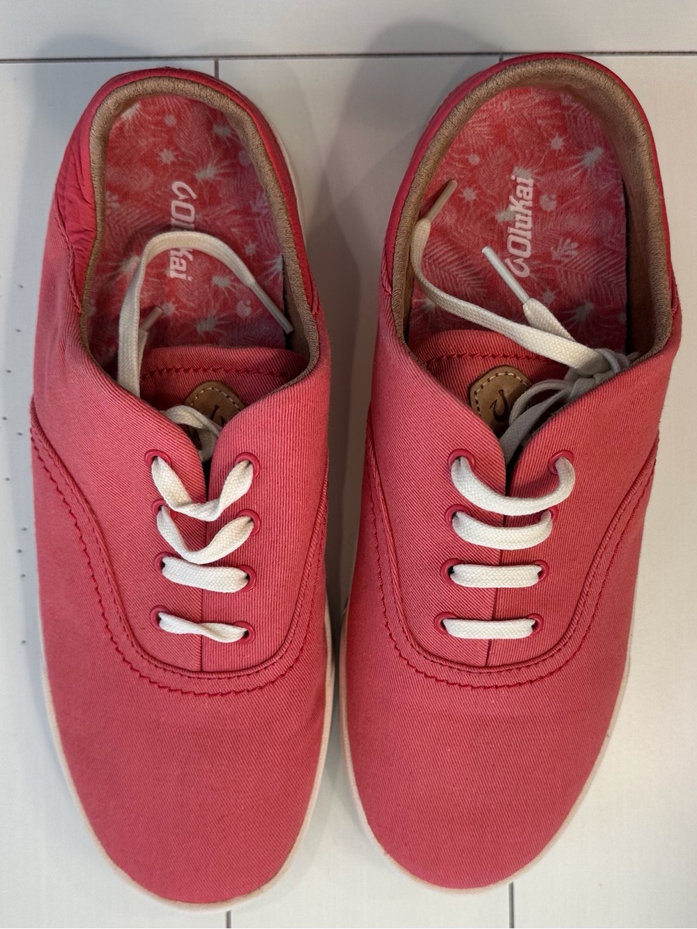 OluKai Pink Canvas Sneakers - Women's W9.5 New Without Box - Picture 3 of 12